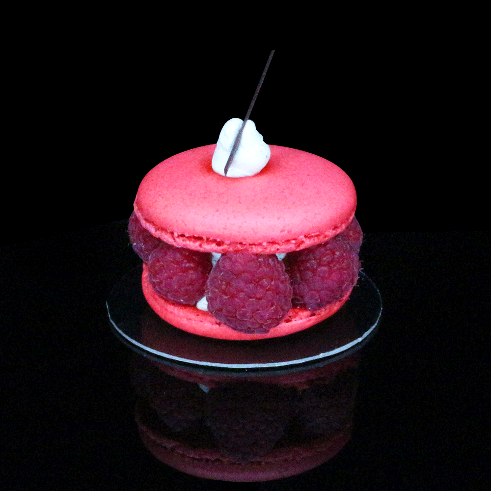 macaron_framboises_patisserie_claire_et_romain