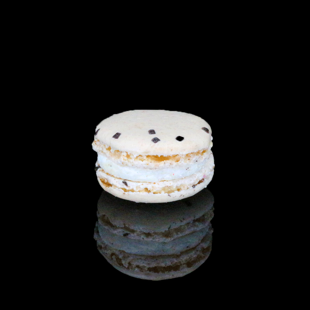 macaron_feve_de_tonka_patisserie_claire_et_romain